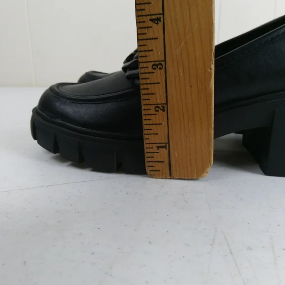 Madden Girl Black Chunky Slip On Loafers Size 6.5 Lug Soles Faux Leather - Picture 5 of 10